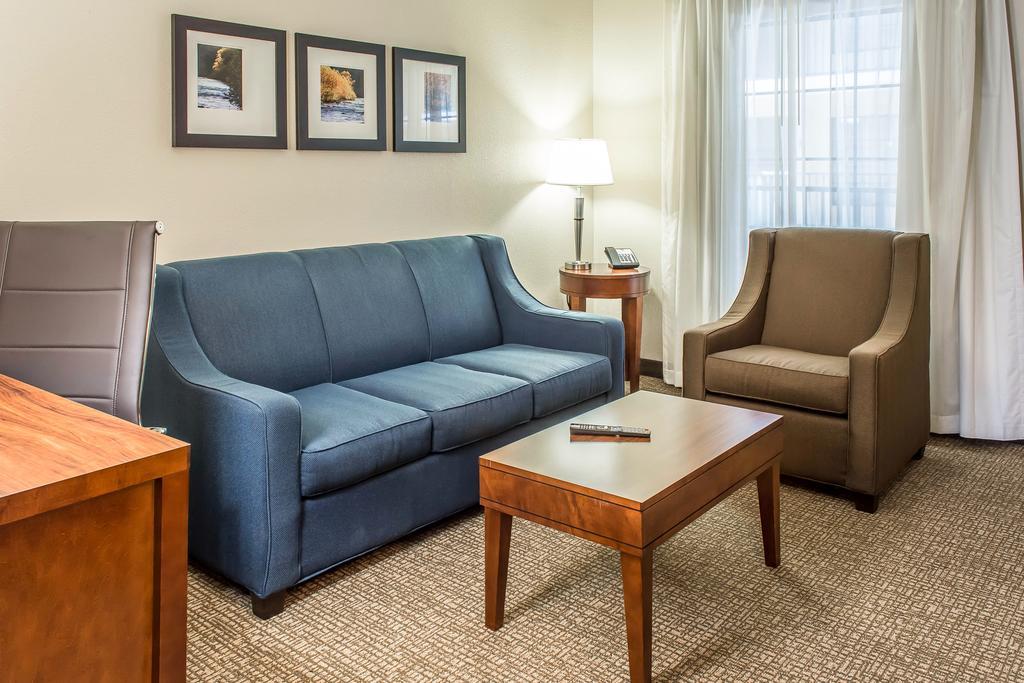 Comfort South Hotel 3*